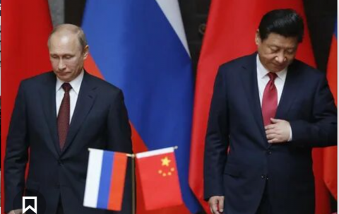 Дедолларизация российско-китайской торговли, к которой Москва призывает с 2014 года, по всей видимости, также остается лишь на уровне меморандумов о взаимопонимании.